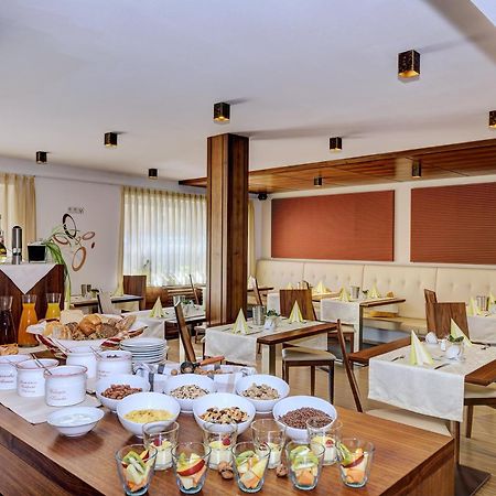 Garni Apparthotel St Valentin St. Valentin auf der Haide Exterior foto