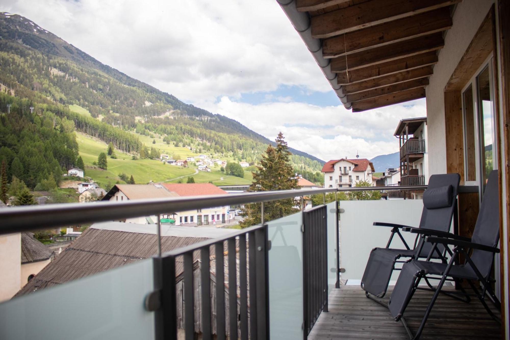 Garni Apparthotel St Valentin St. Valentin auf der Haide Exterior foto